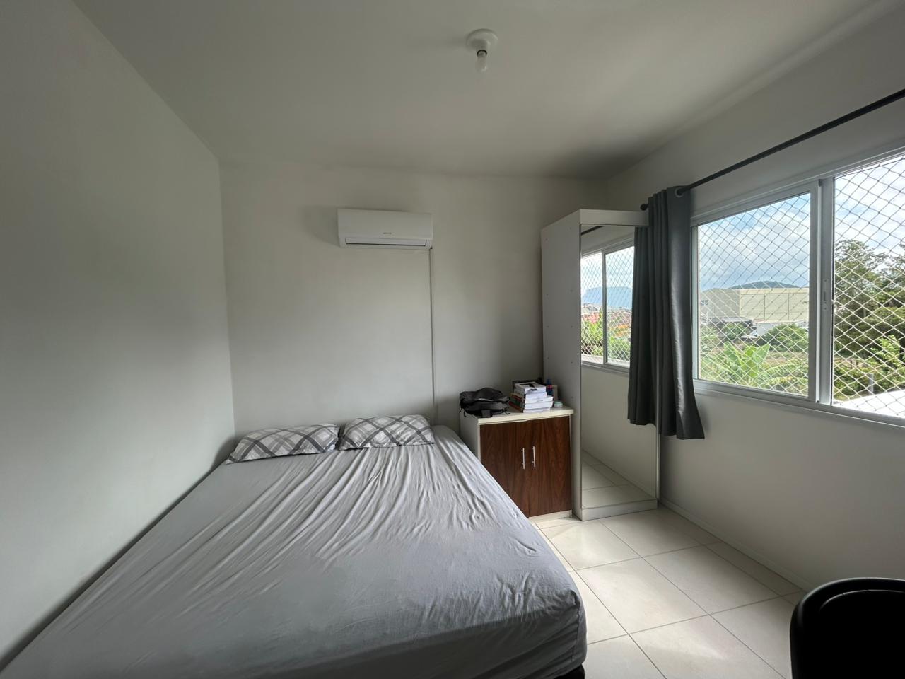 Apartamento No Bairro Aririu  7