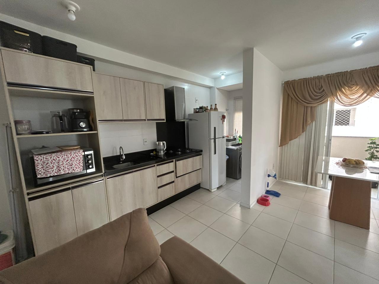 Apartamento No Bairro Aririu