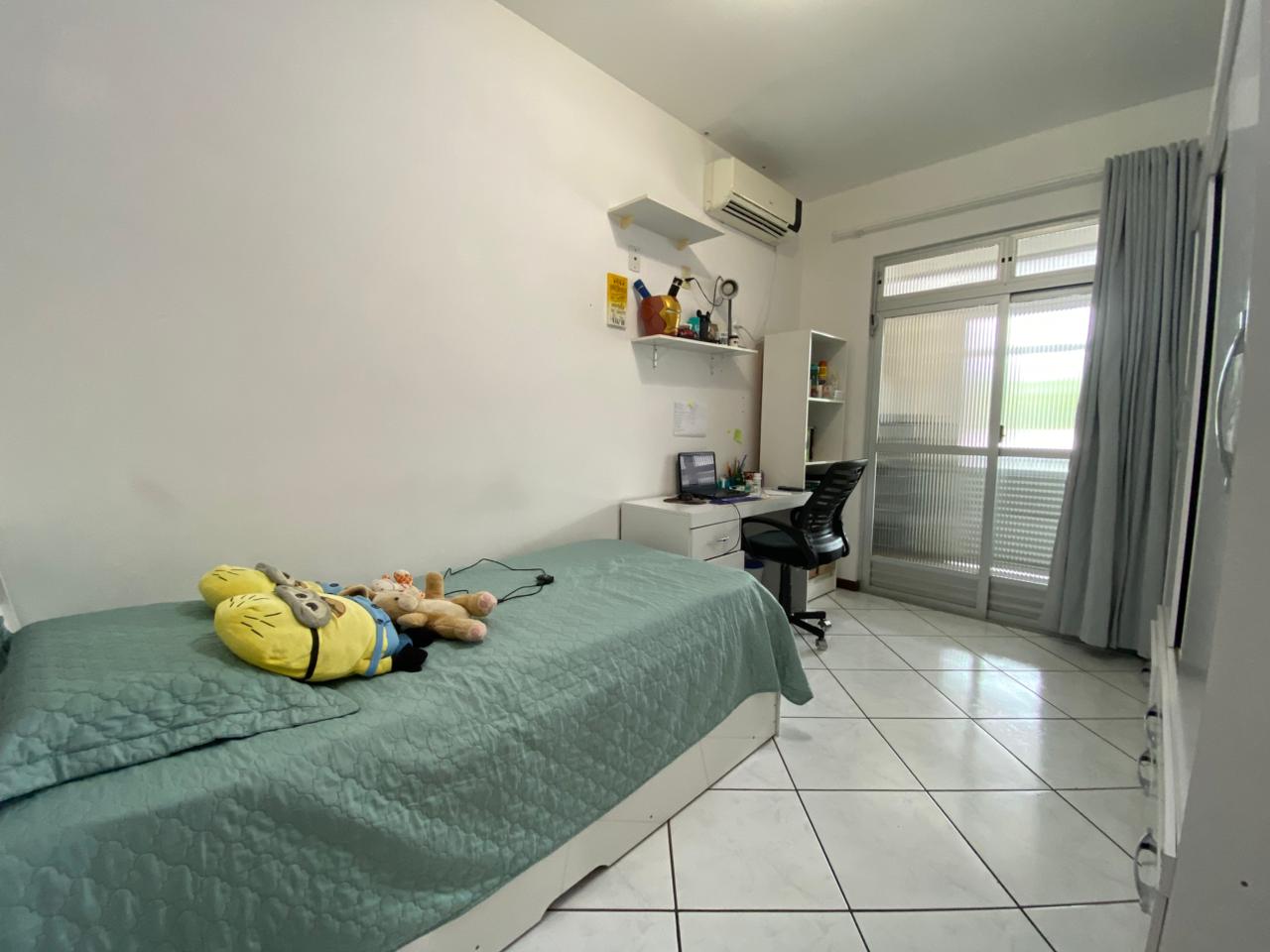 Casa No Bairro Ponta De Baixo  13