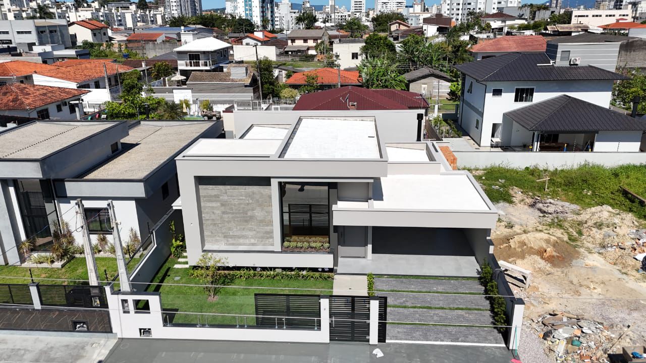 Casa no Loteamento Green Village  14