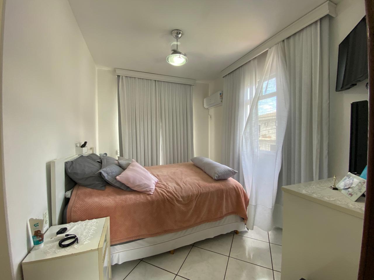 Casa No Bairro Ponta De Baixo  9